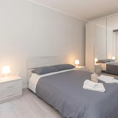 Palazzetto Vittoria - F&l 布雷西亚