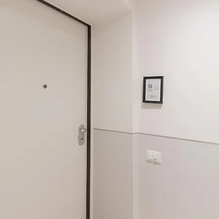 Palazzetto Vittoria - F&l 公寓 *