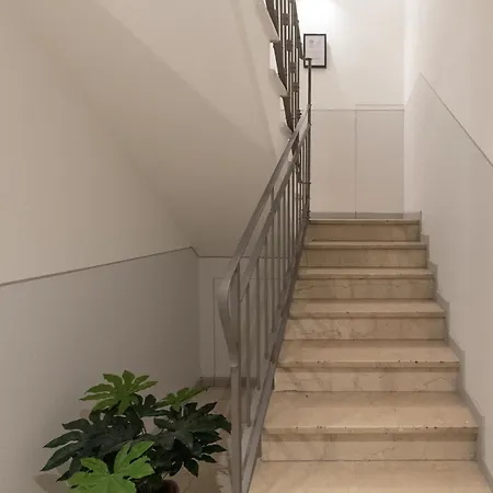 Palazzetto Vittoria - F&l *