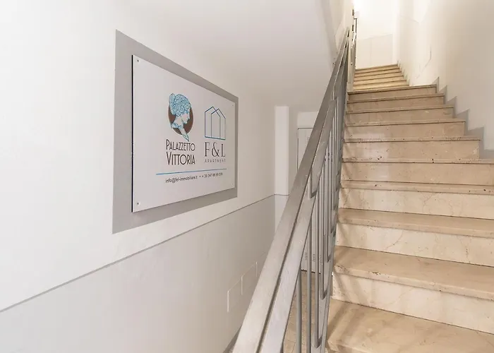 Palazzetto Vittoria - F&l *